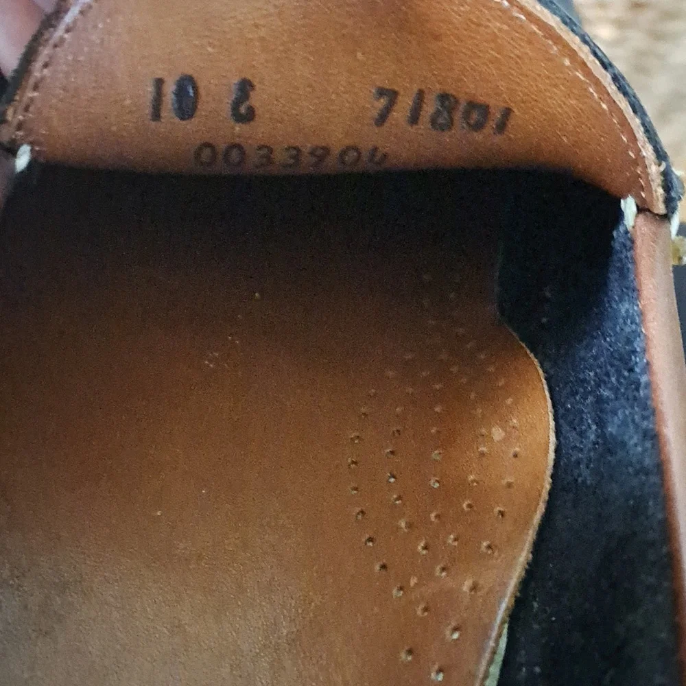 Allen Edmonds trending luxury
